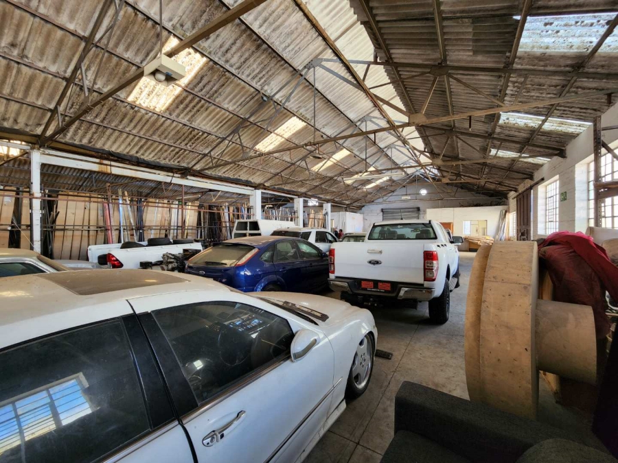 To Let commercial Property for Rent in Maitland Western Cape